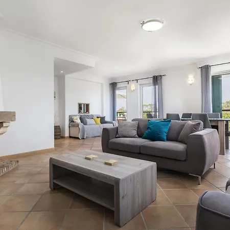 Apartment Stylish 3 Bedroom In Vila Sol